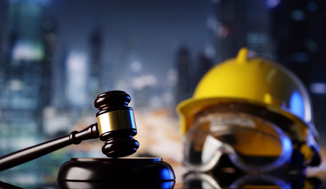 What is a labor lawyer? When do you need to hire a labor lawyer?