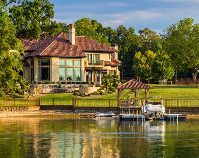 10 Ways to Make the Most of Your Lakefront Home