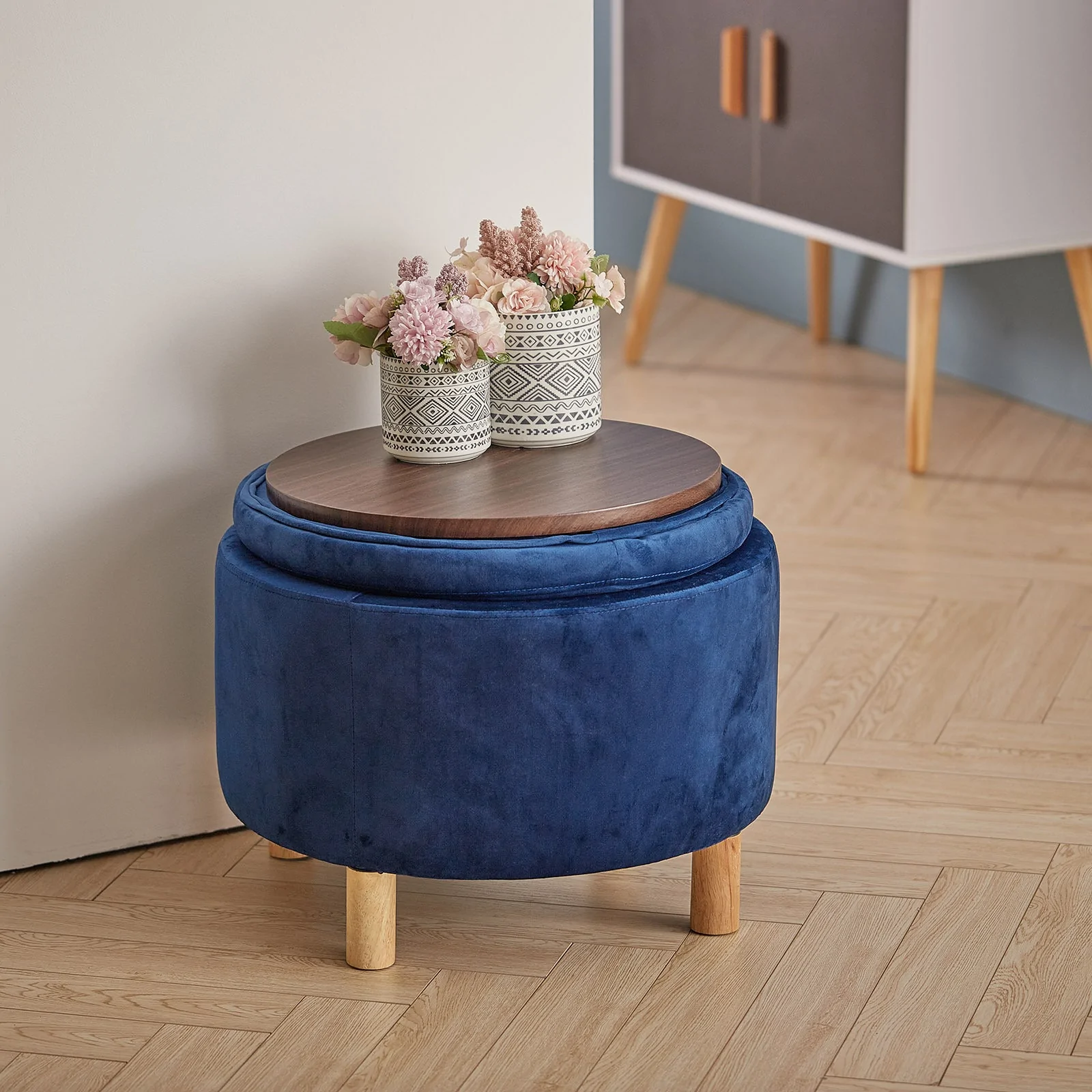 Want to choose the right coffee table for your living room?
