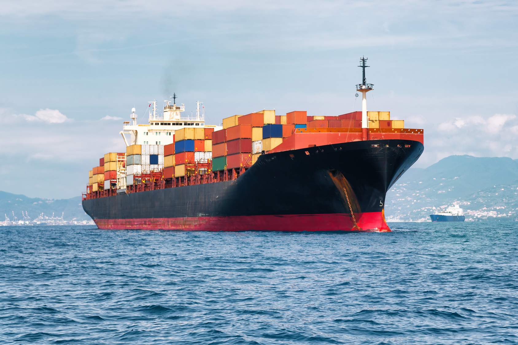What do you need to know about heavy haul trucking?